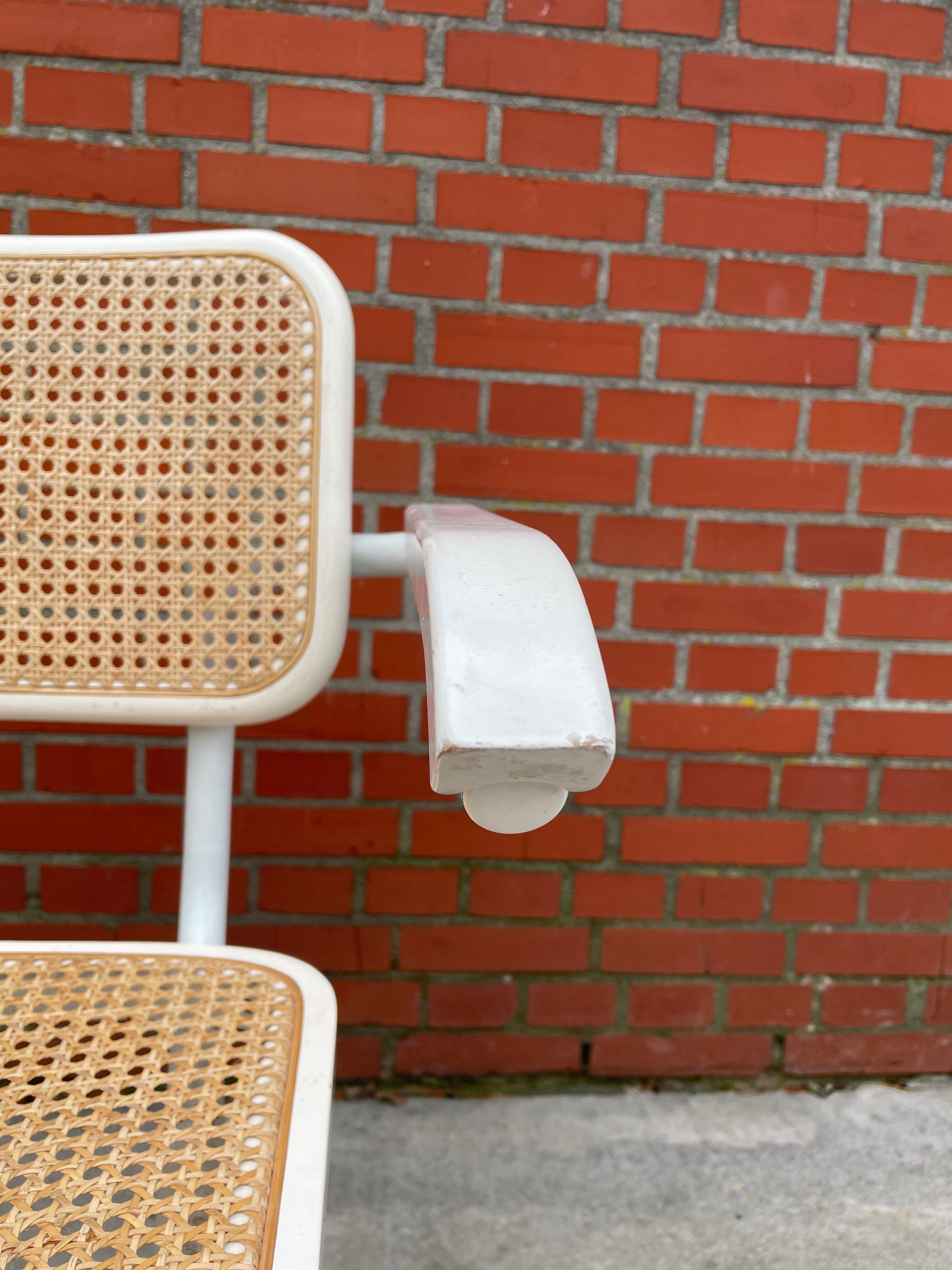 Cesca chair model with armrest in white
