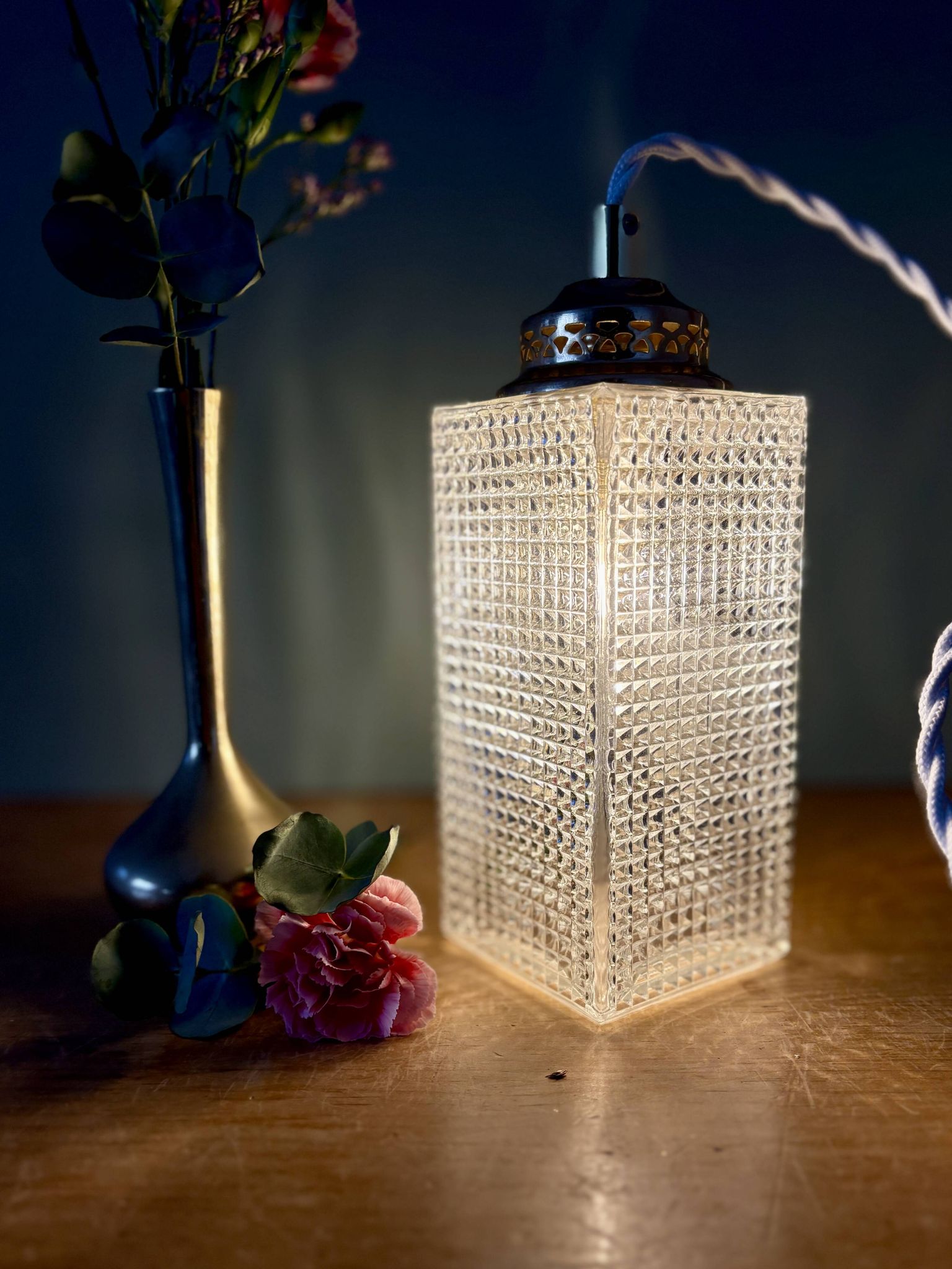 Baladeuse ou lampe à poser globe vintage en verre