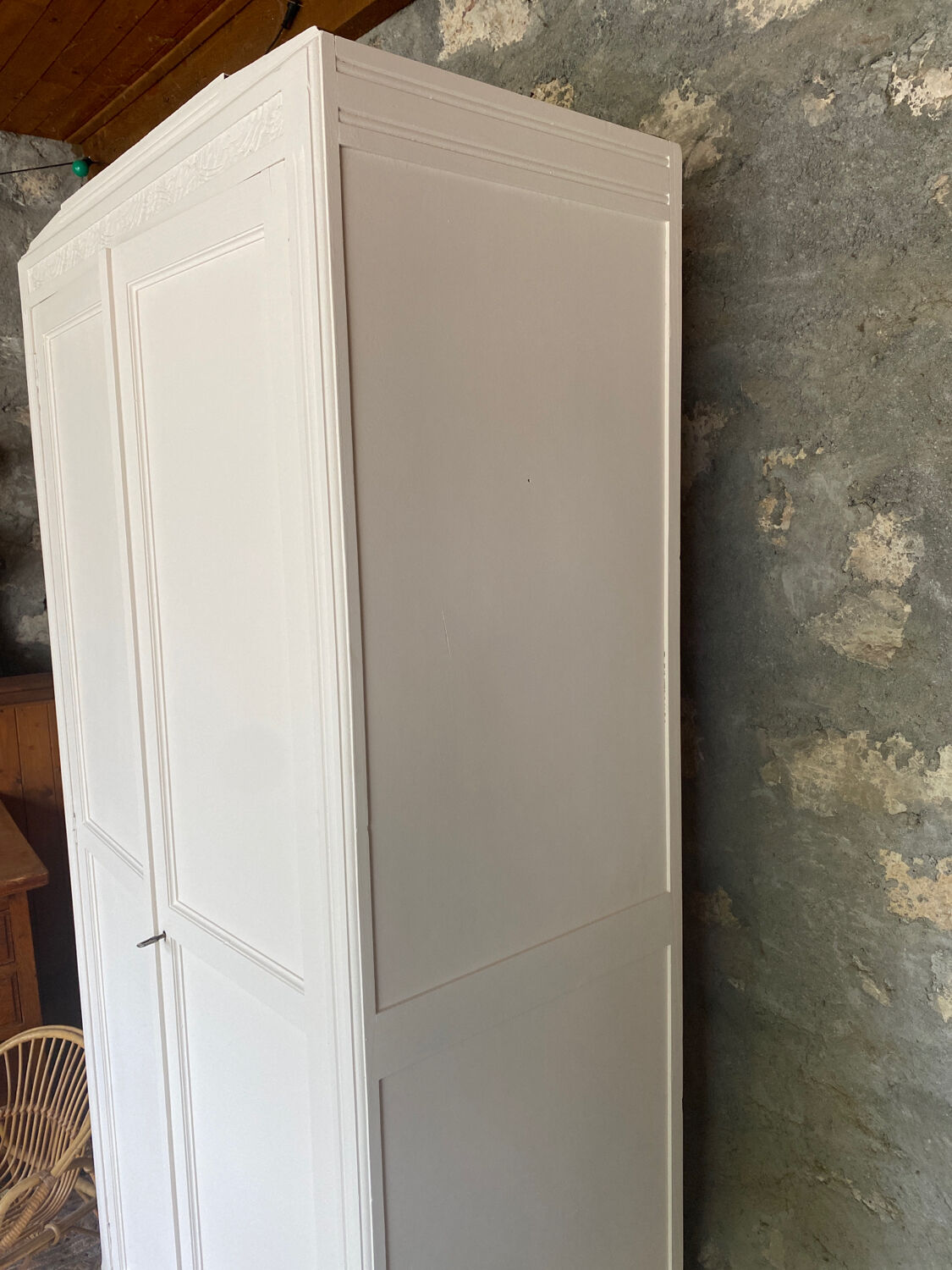 Parisian wardrobe repainted