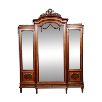 Louis XVI bookcase with mahogany projection circa 1850