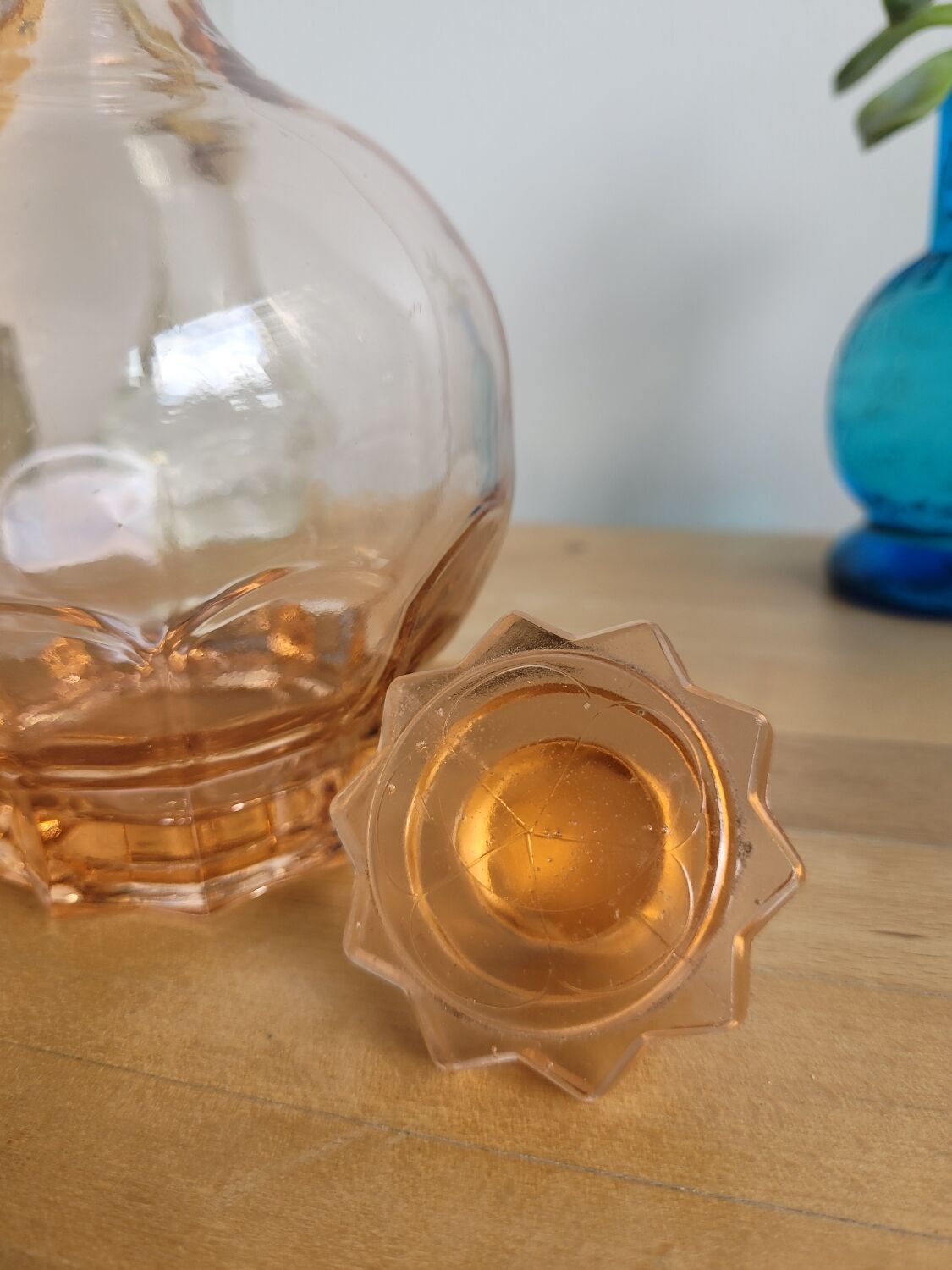 Vacuum glass decanter