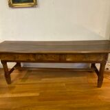 Bressane XVIII walnut table, 2 pulls, a drawer.