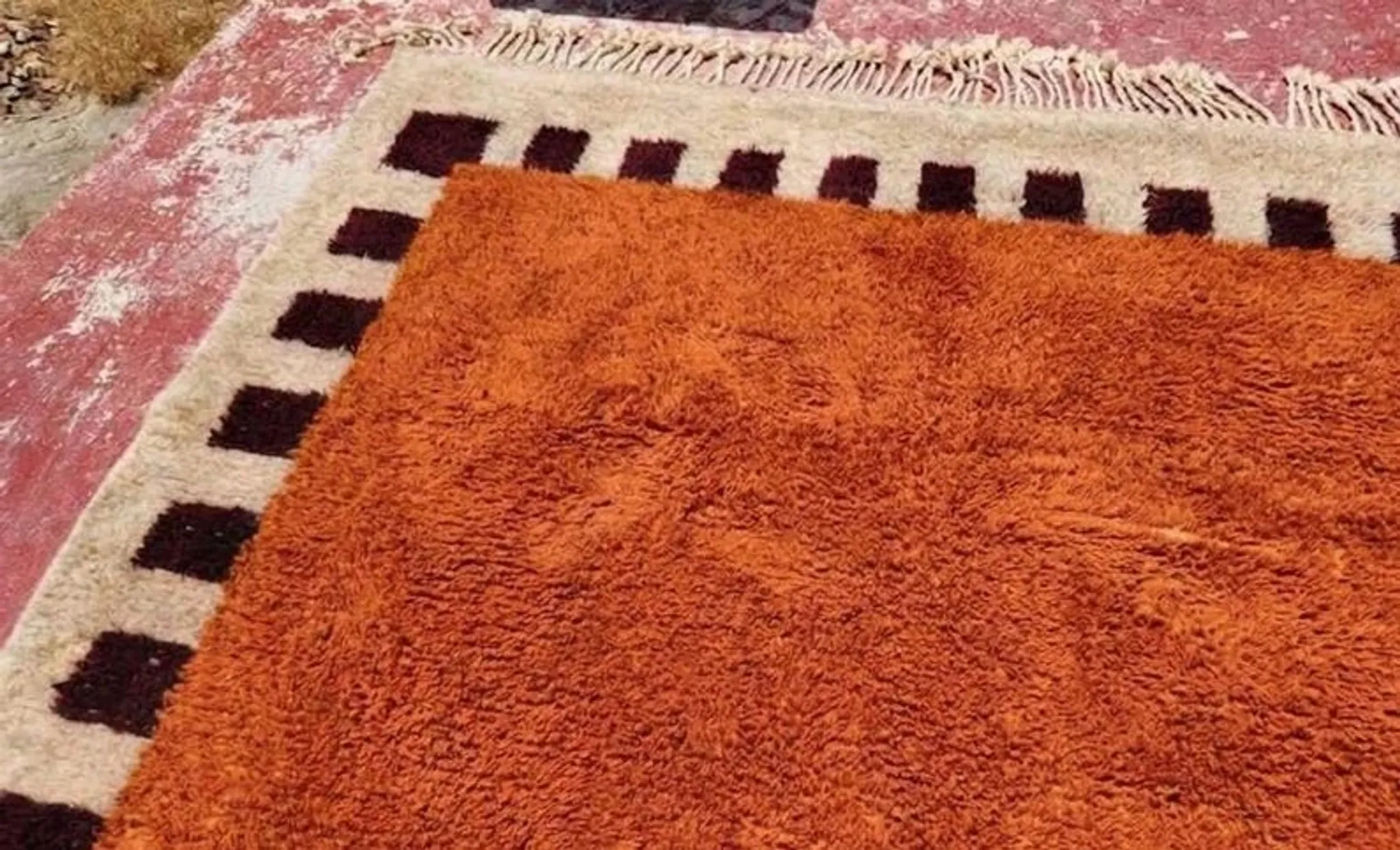 Beni Ouarain Moroccan rug orange terracotta 300x200 cm