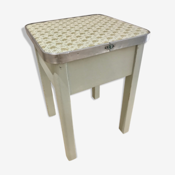 Tabouret de cirage vintage vert amande