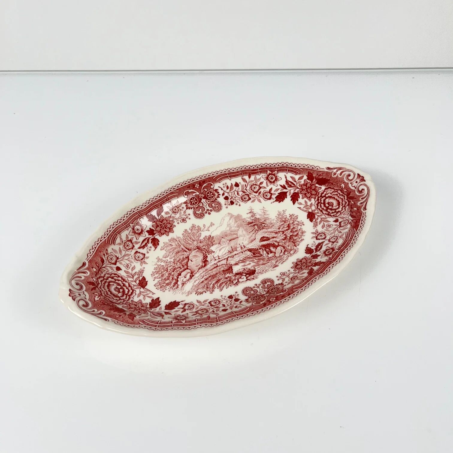 Small oval dish "Burgenland", Villeroy & Boch, red