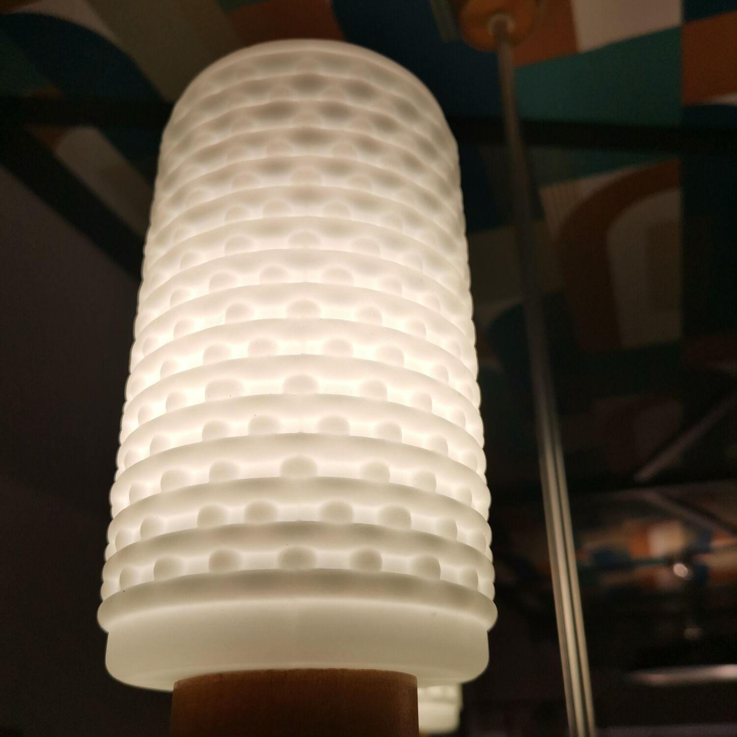 Lustre en bois et opaline République Tchèque 1970