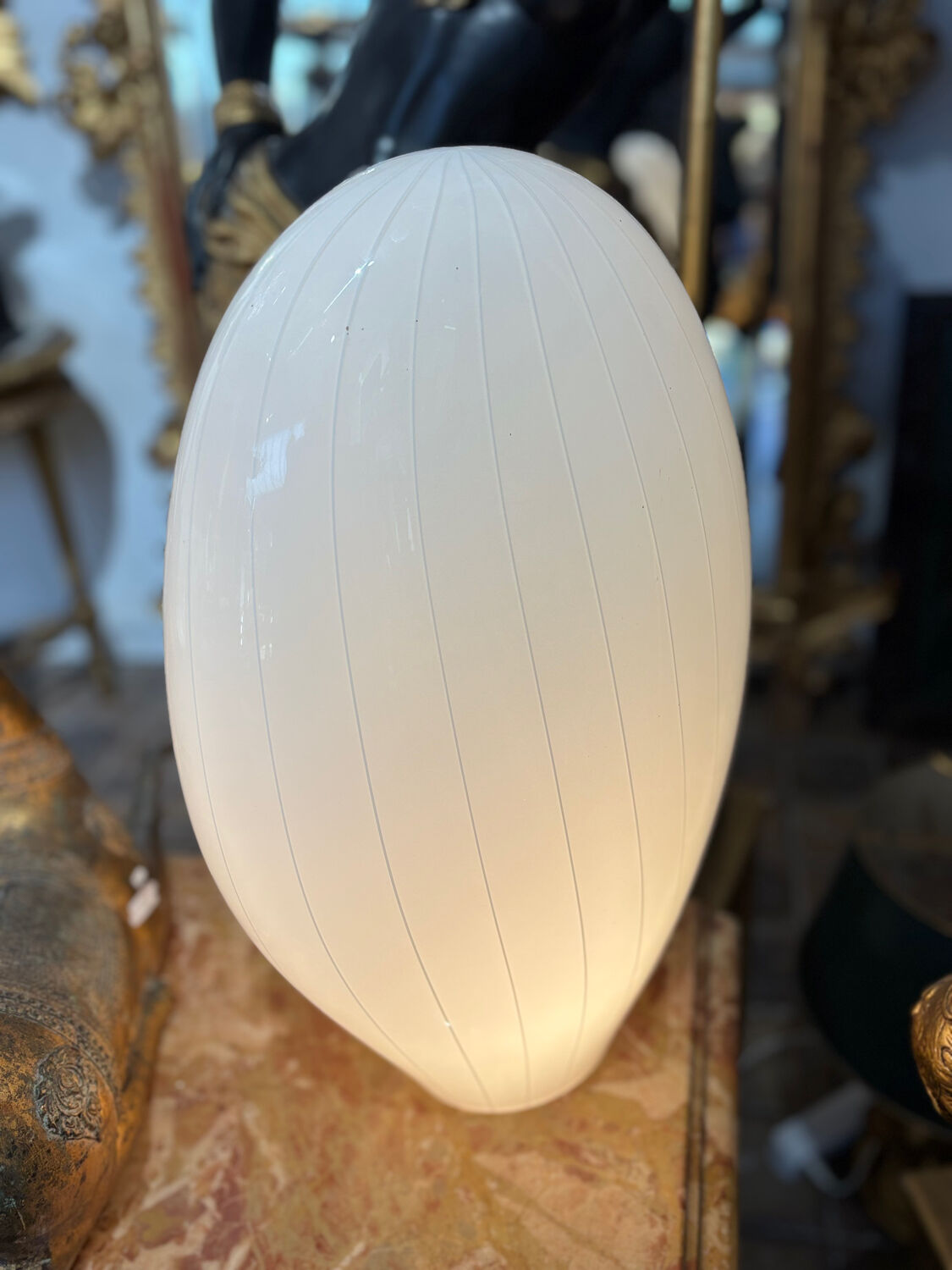 Superbe lampe à poser en verre de Murano.  Design Lino Tagliapietra po