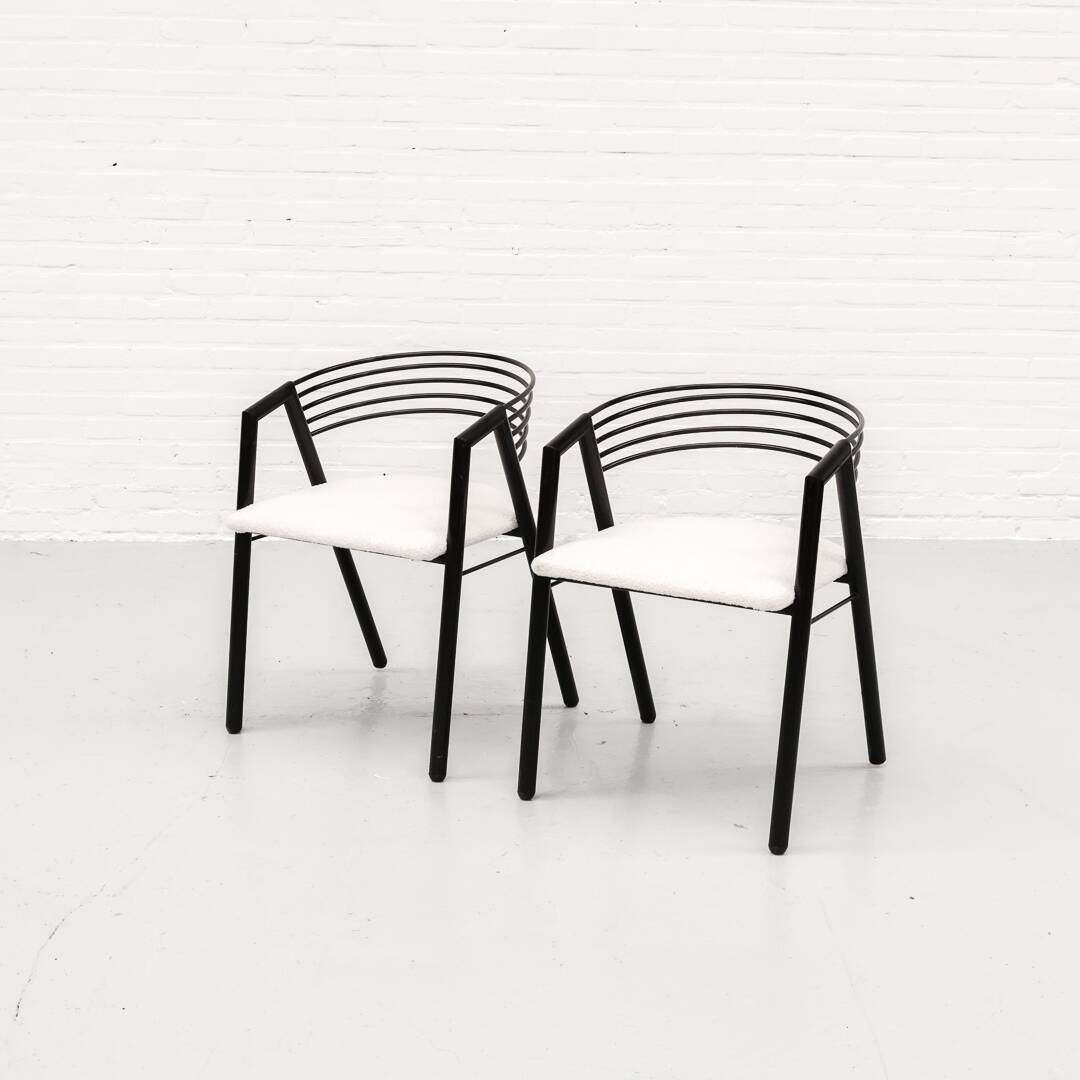 Ensemble de chaises de salle à manger postmodernes des années 1980