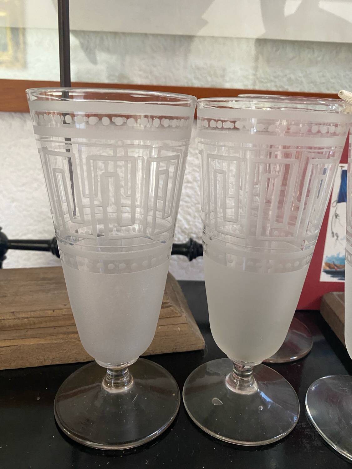 Lot de 4 verres anciens gravés Art Déco