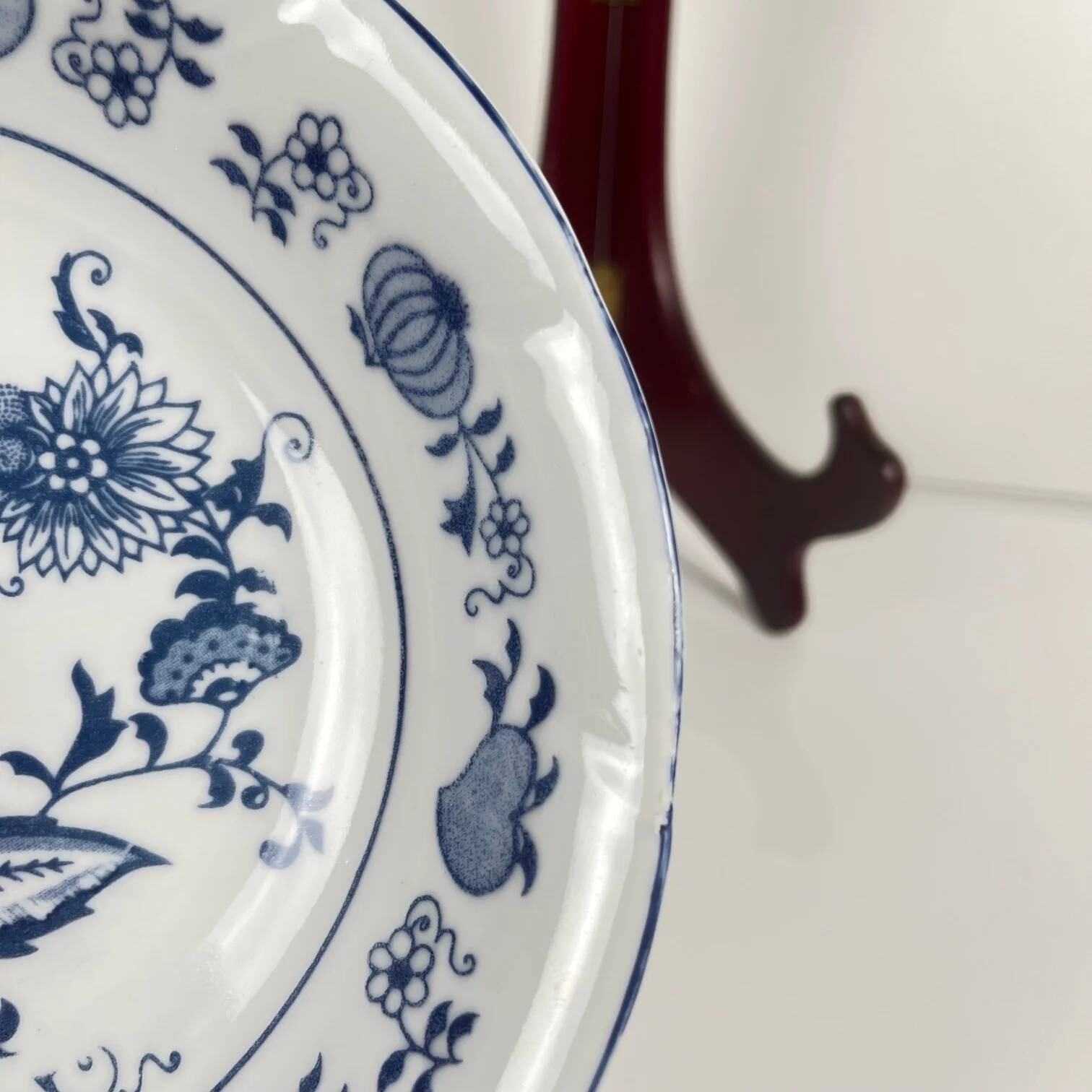 4 bowls / small dishes with blue onion pattern
