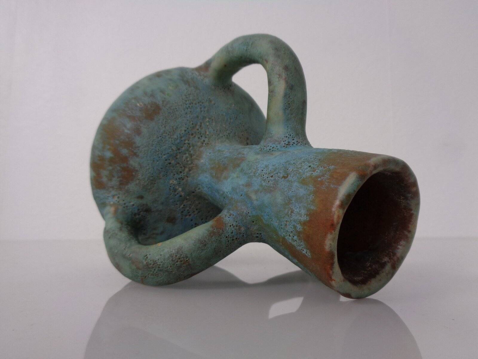 German studio ceramic handle vase by Lu & Gerd Grove, Lübeck, 1960s