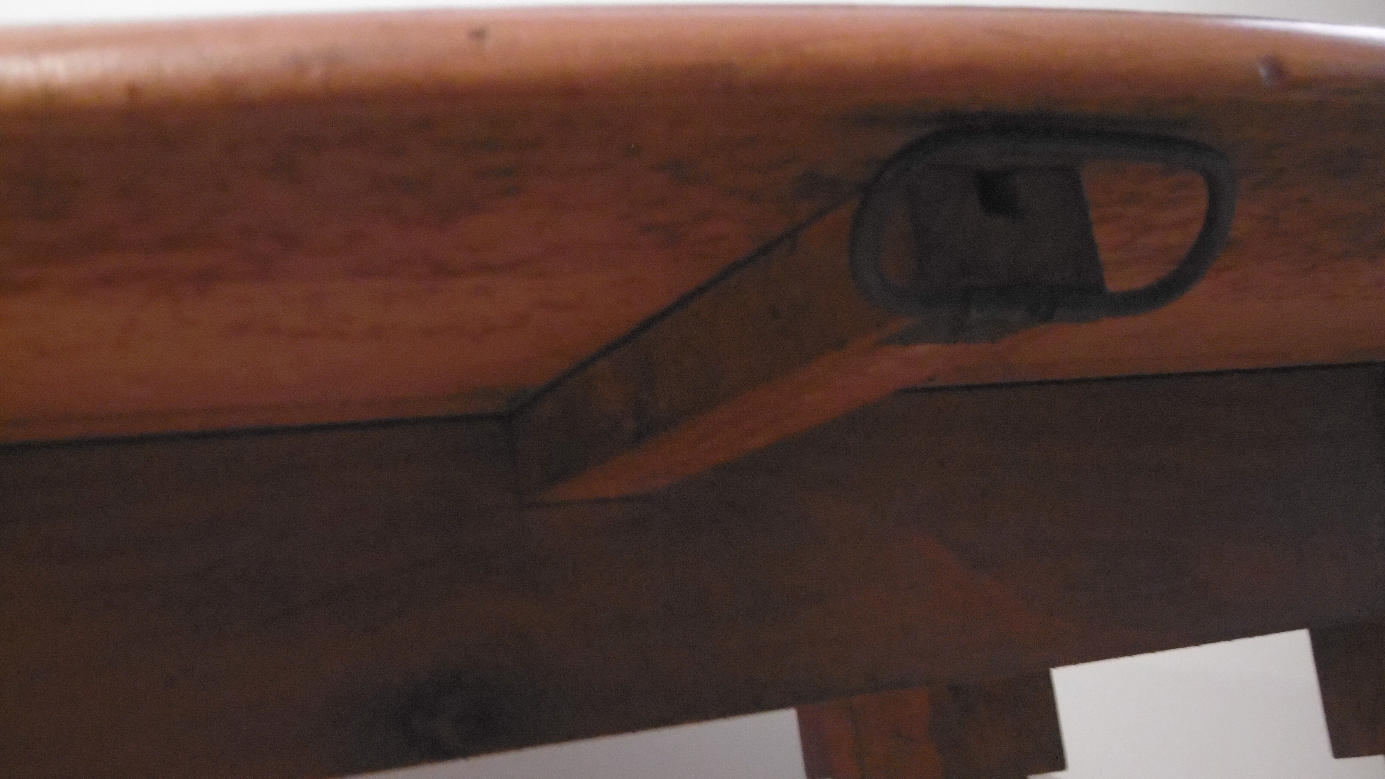 Table 6 feet with two extensions in Cherry