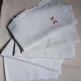 AC monogrammed linen campaign sheet at cross point