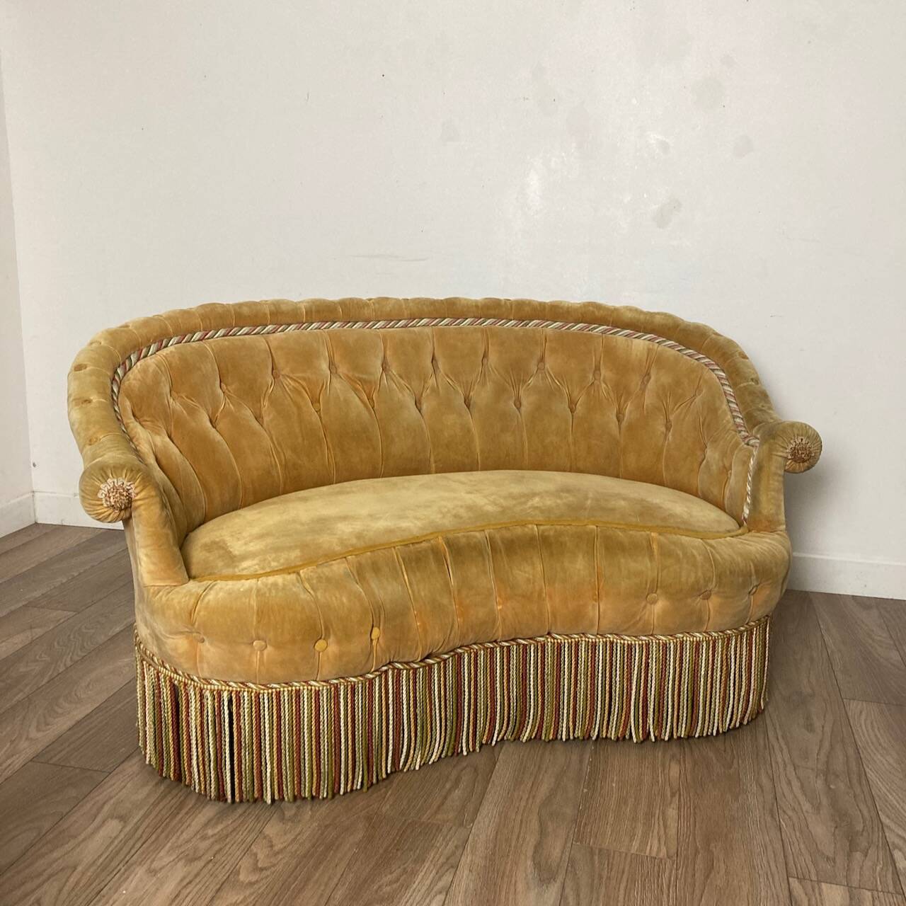 Golden yellow Toad sofa