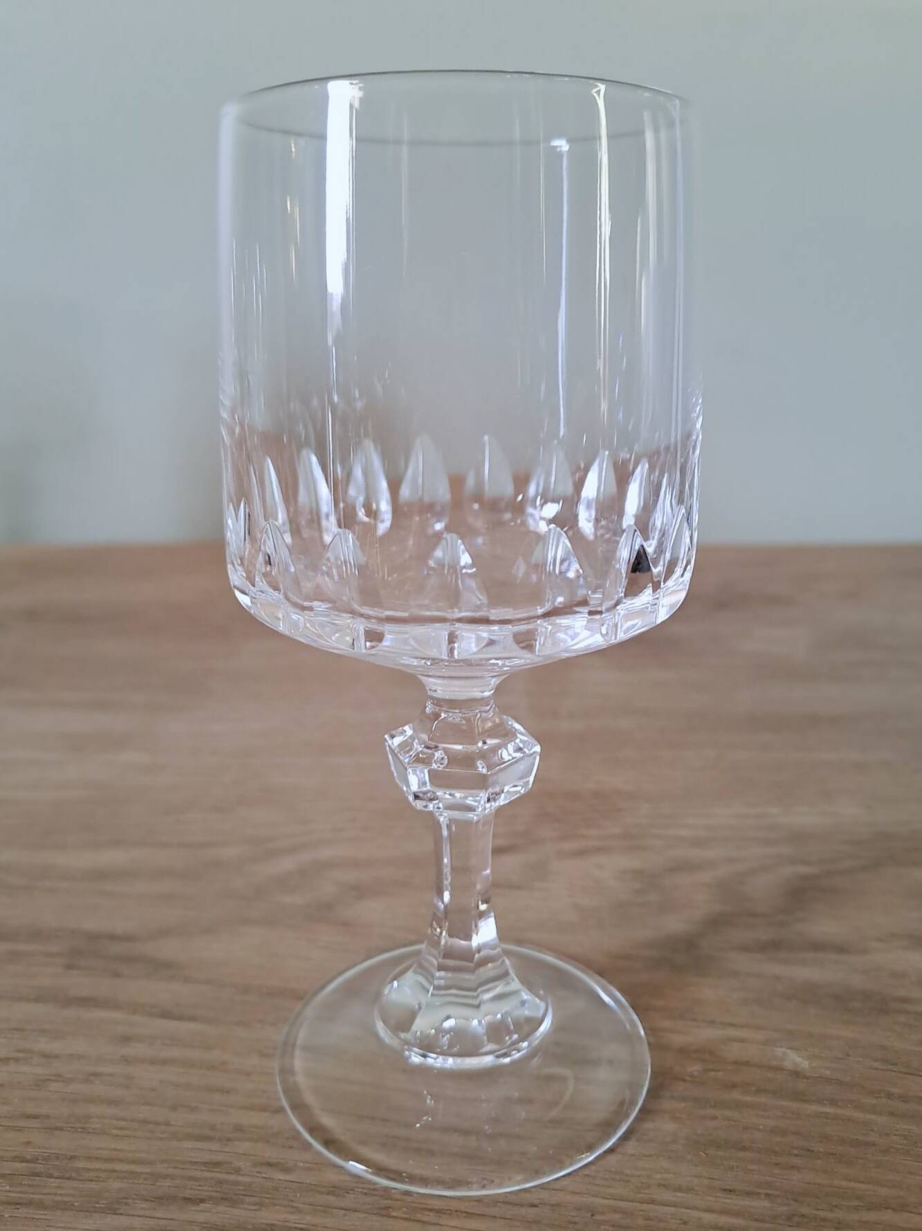 6 verres à pied en cristal