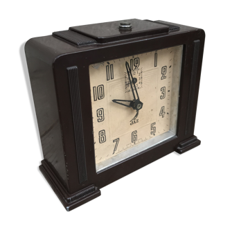 Brown jaz metal clock