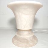 Lampe de table en marbre. Espagne, années 1970.