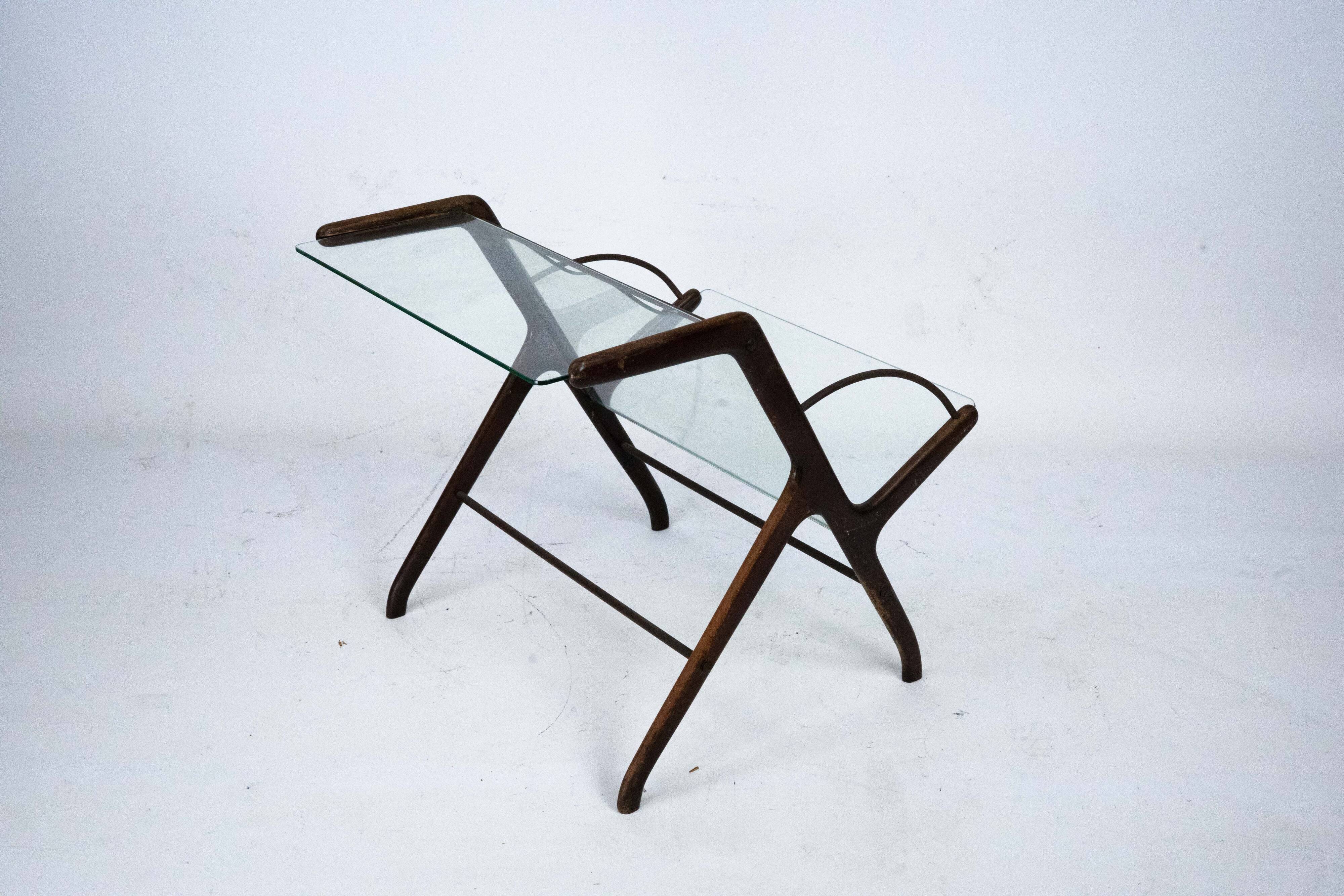 Ico Parisi Magazine Rack in Wood, Brass and Glass. Italy, 1950s