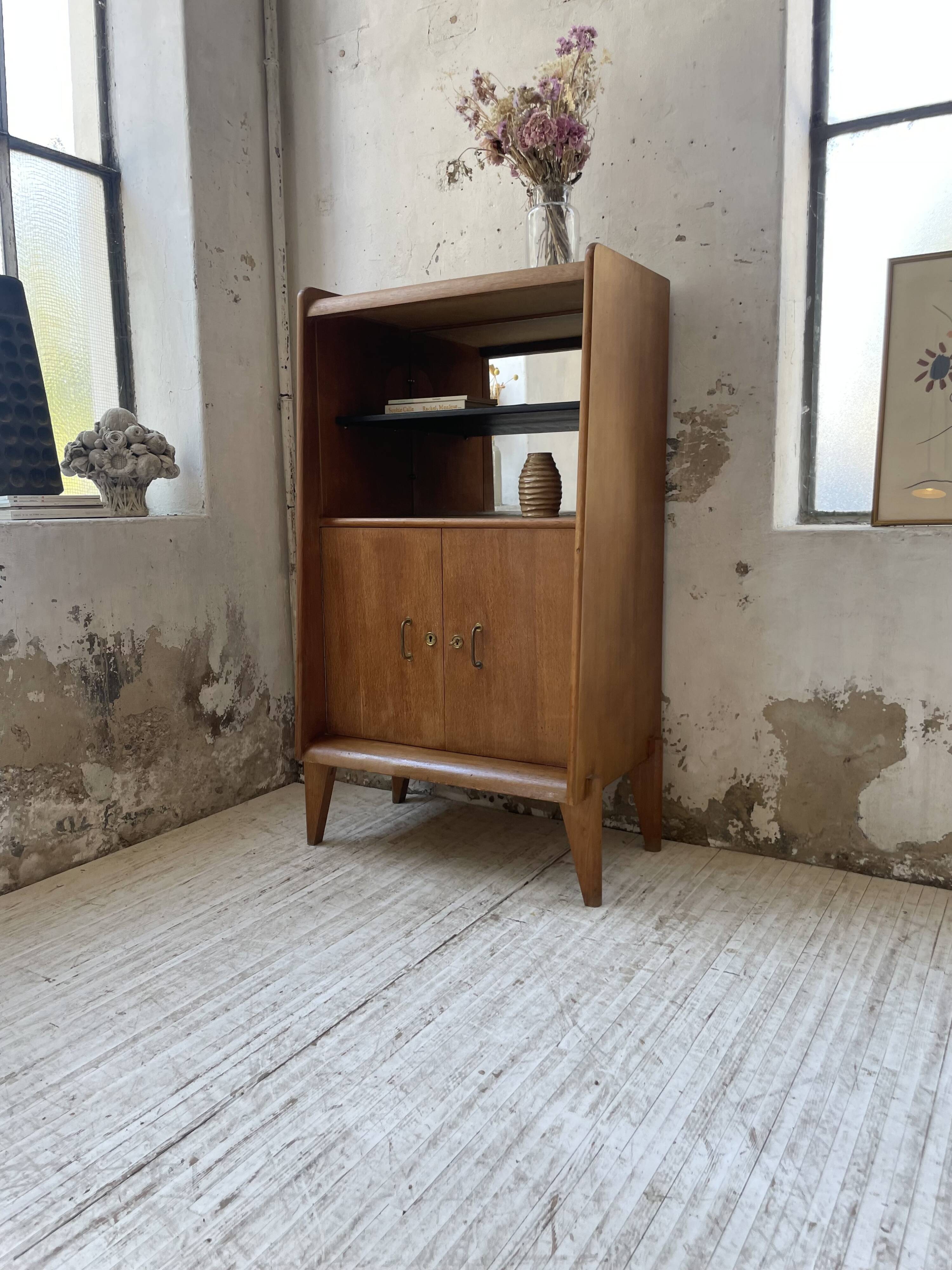 Meuble de rangement secrétaire chêne années 60