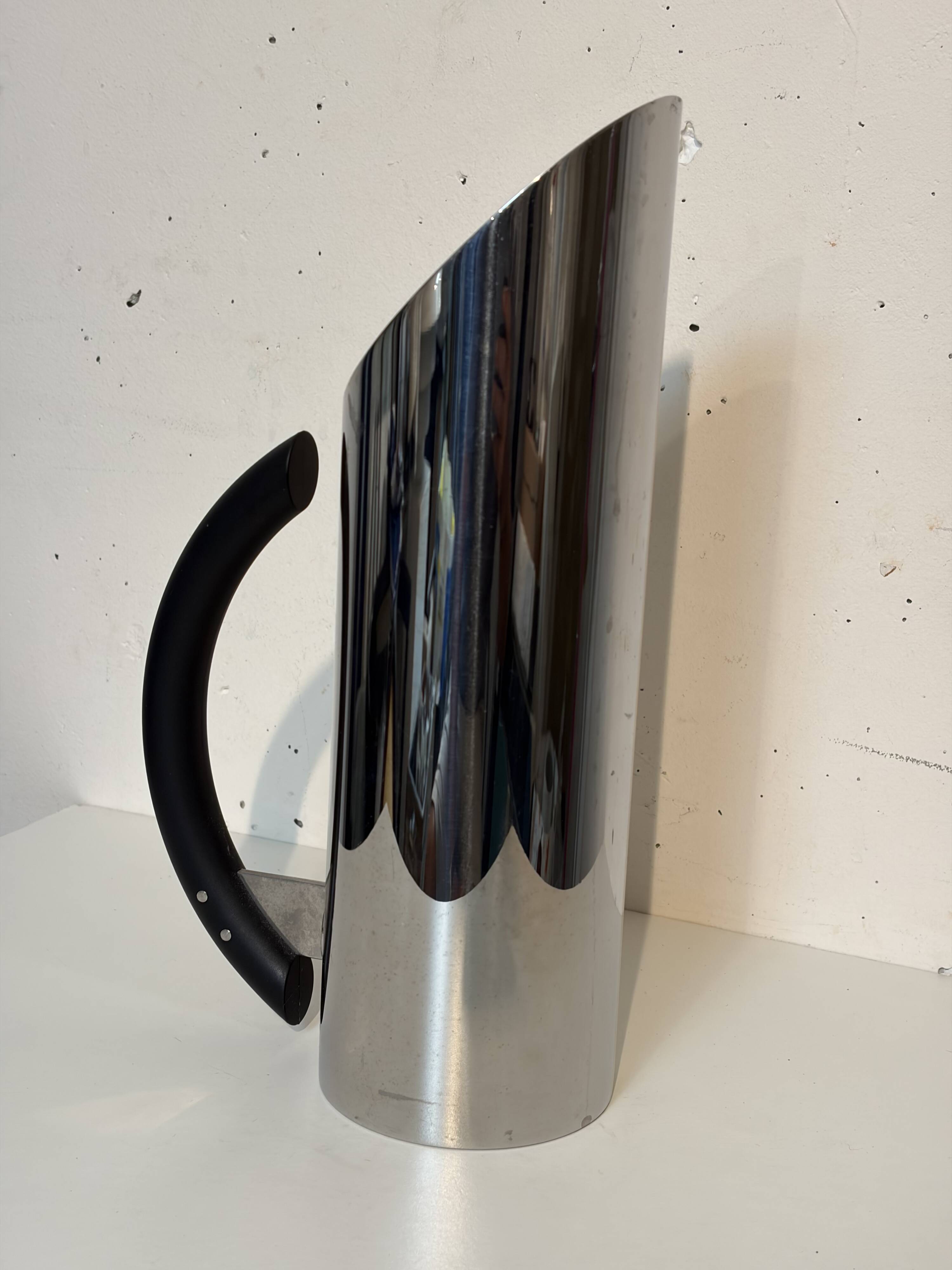 Carafe Alessi, Mario Botta 2000