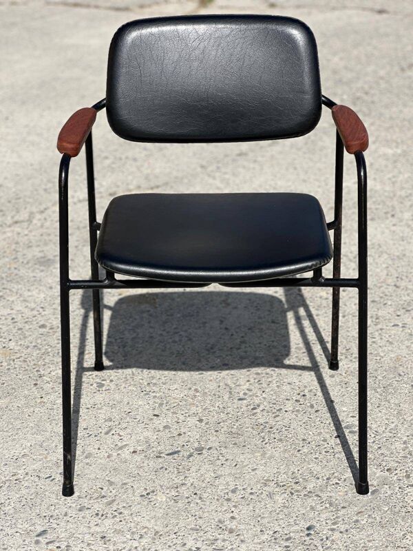 Fauteuil en métal, chêne et simili cuir vintage 1950