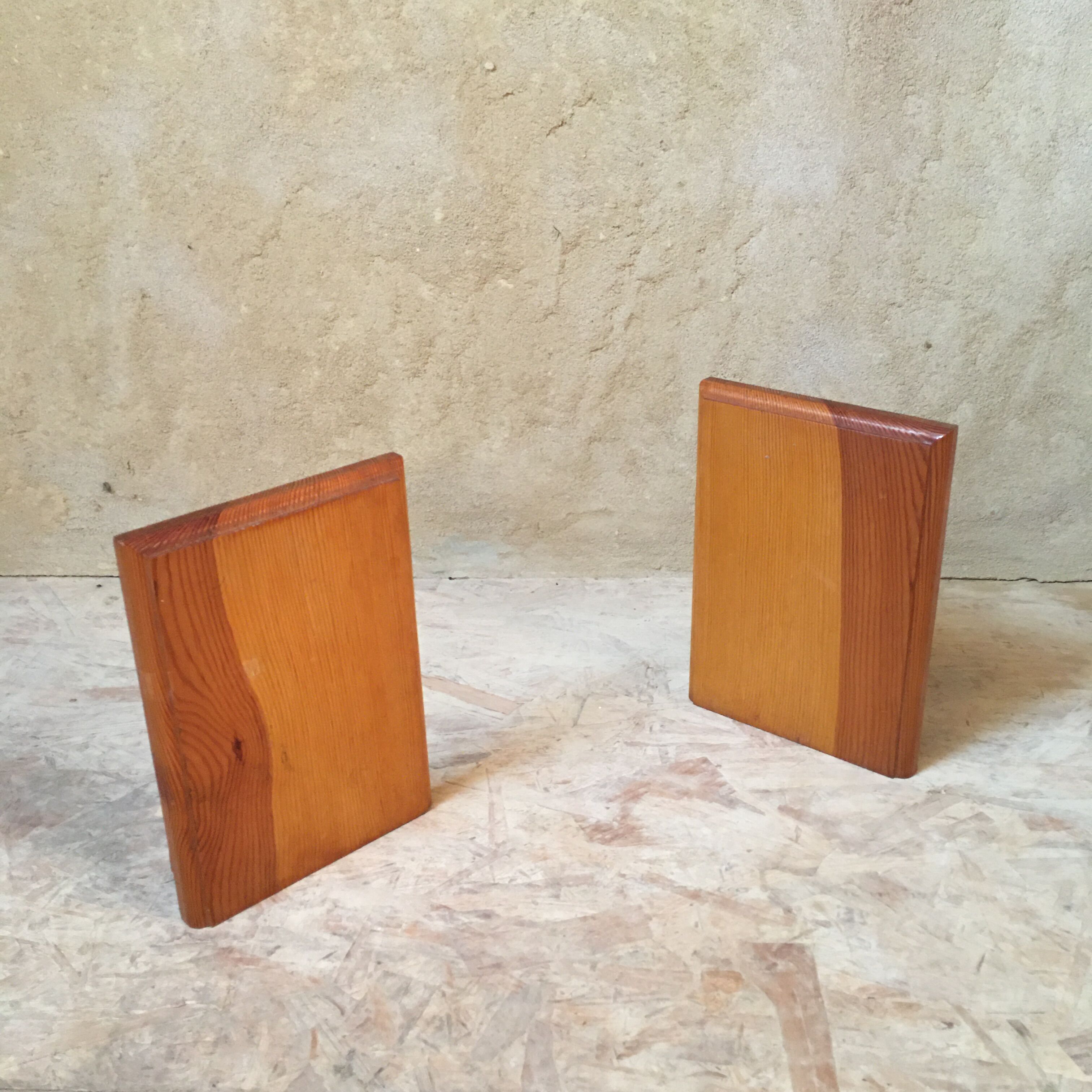 2 Wall bedside tables in applique