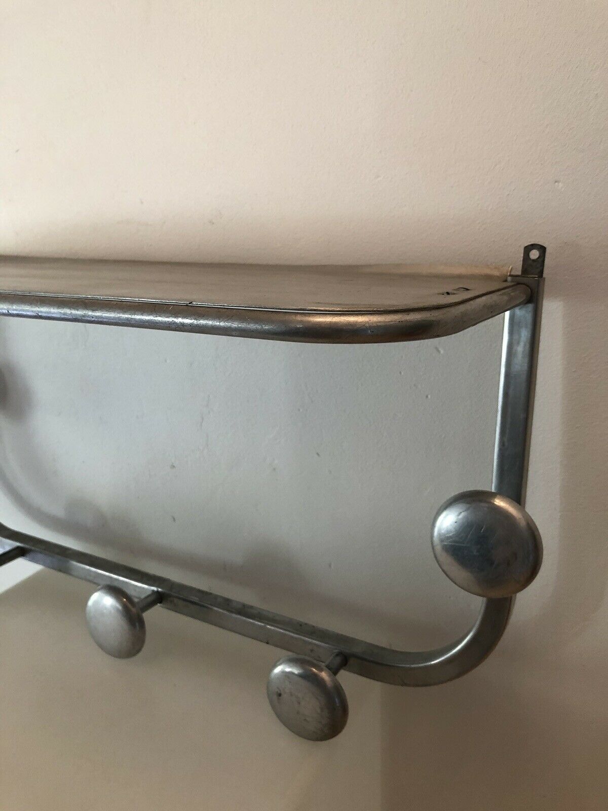 VINTAGE YEARS 60, VESTIAIRE MURALE ALU