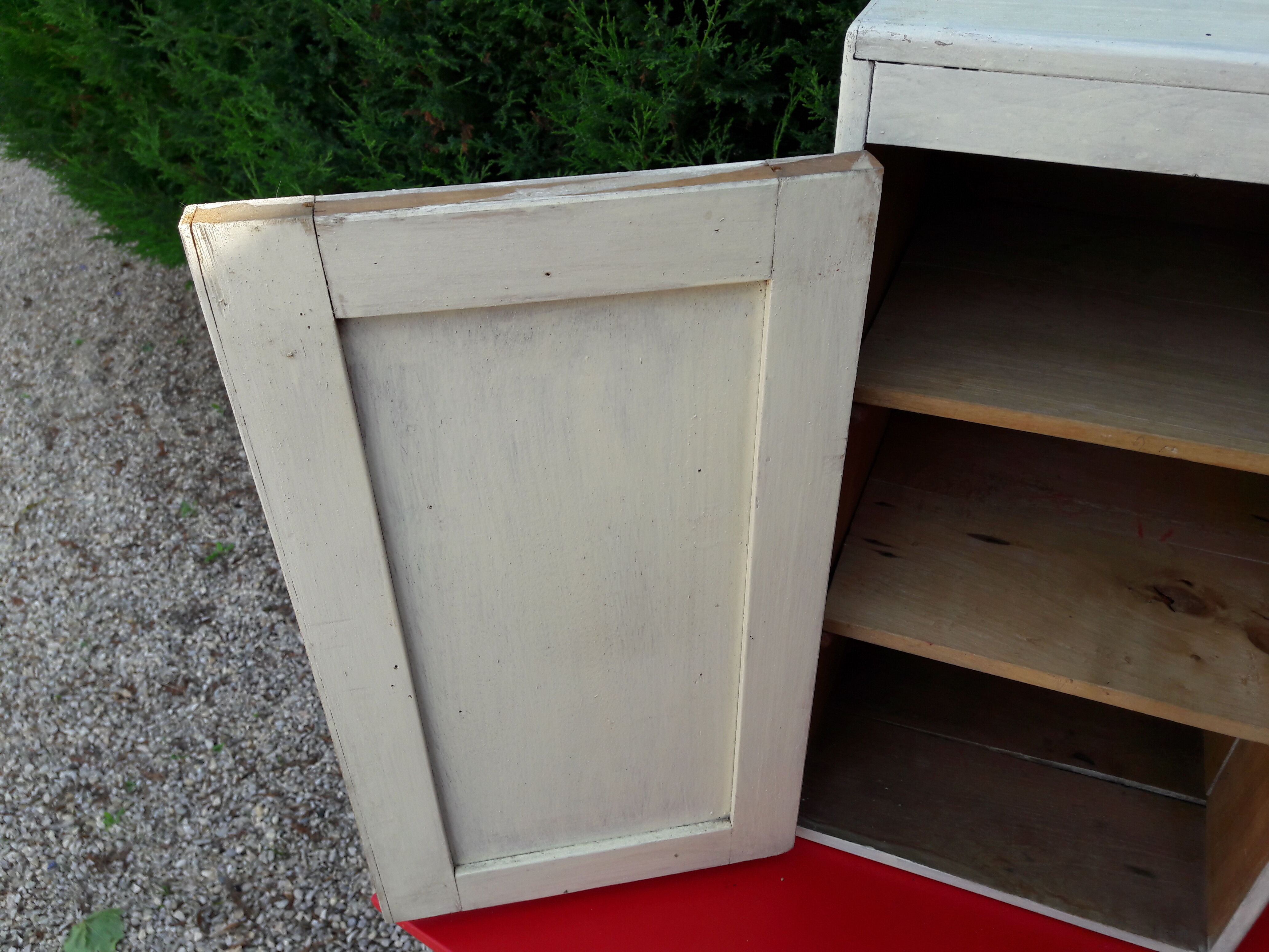 Armoire a pharmacie en bois