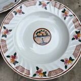 Plat et assiettes art deco, Longwy - décor Maurice