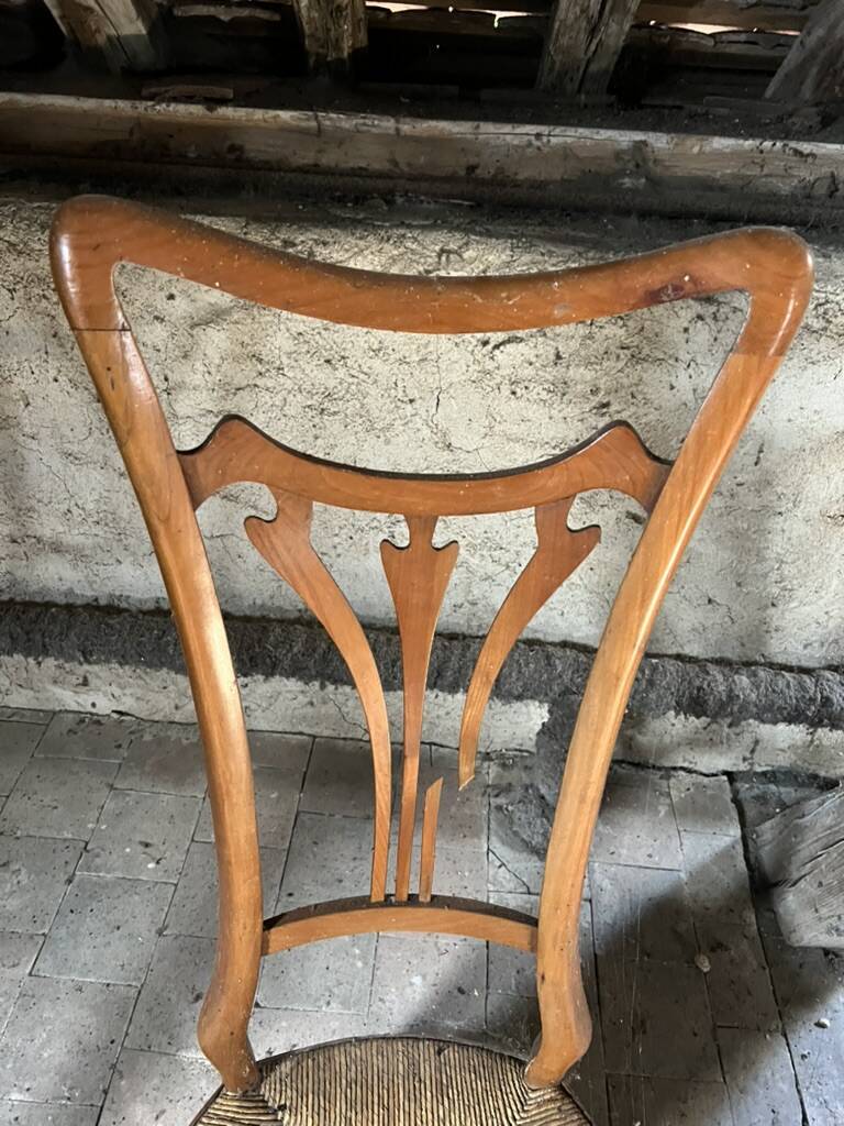 Pair of Vintage Art Nouveau Chairs in Light Wood and Woven Straw Seat