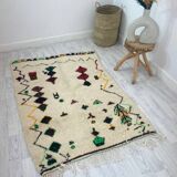 Handmade wool Berber rug 147 x 122 CM