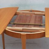 1960s round diningtable in cherrywood from LÜBKE