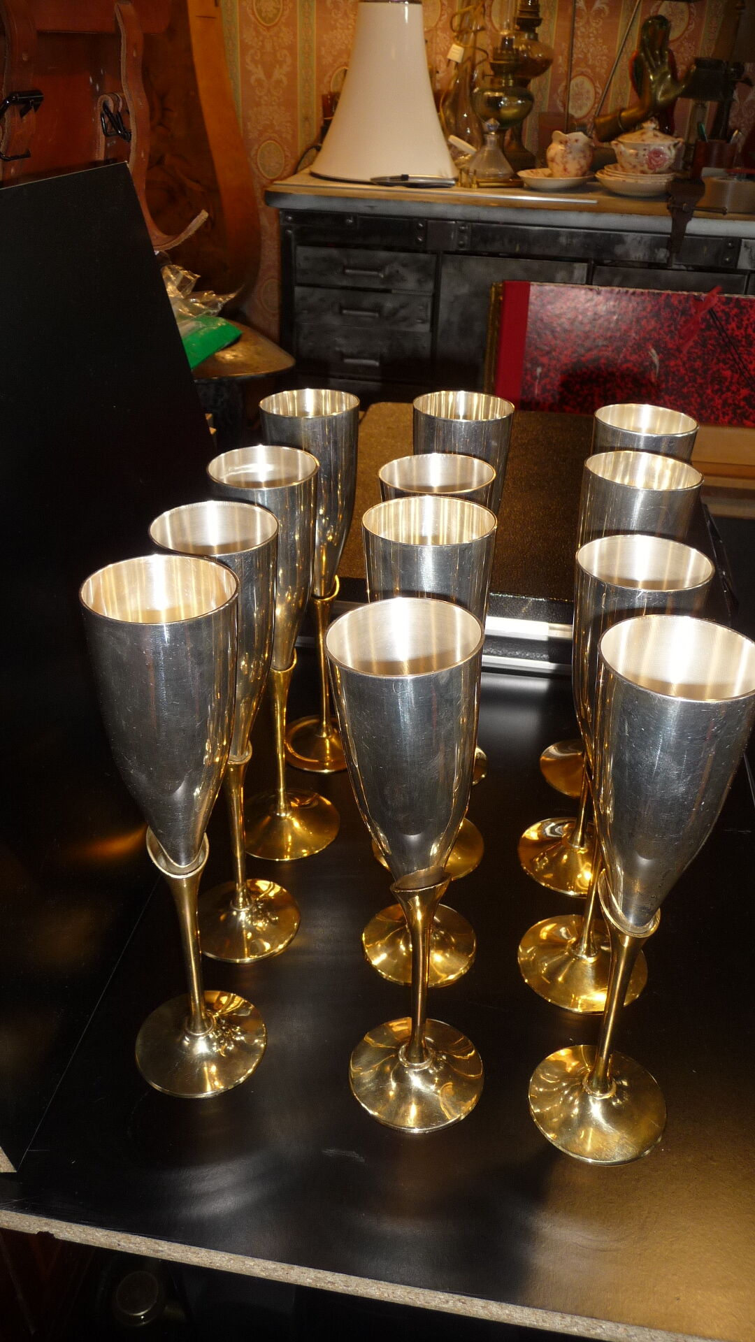 Vintages champagne flute