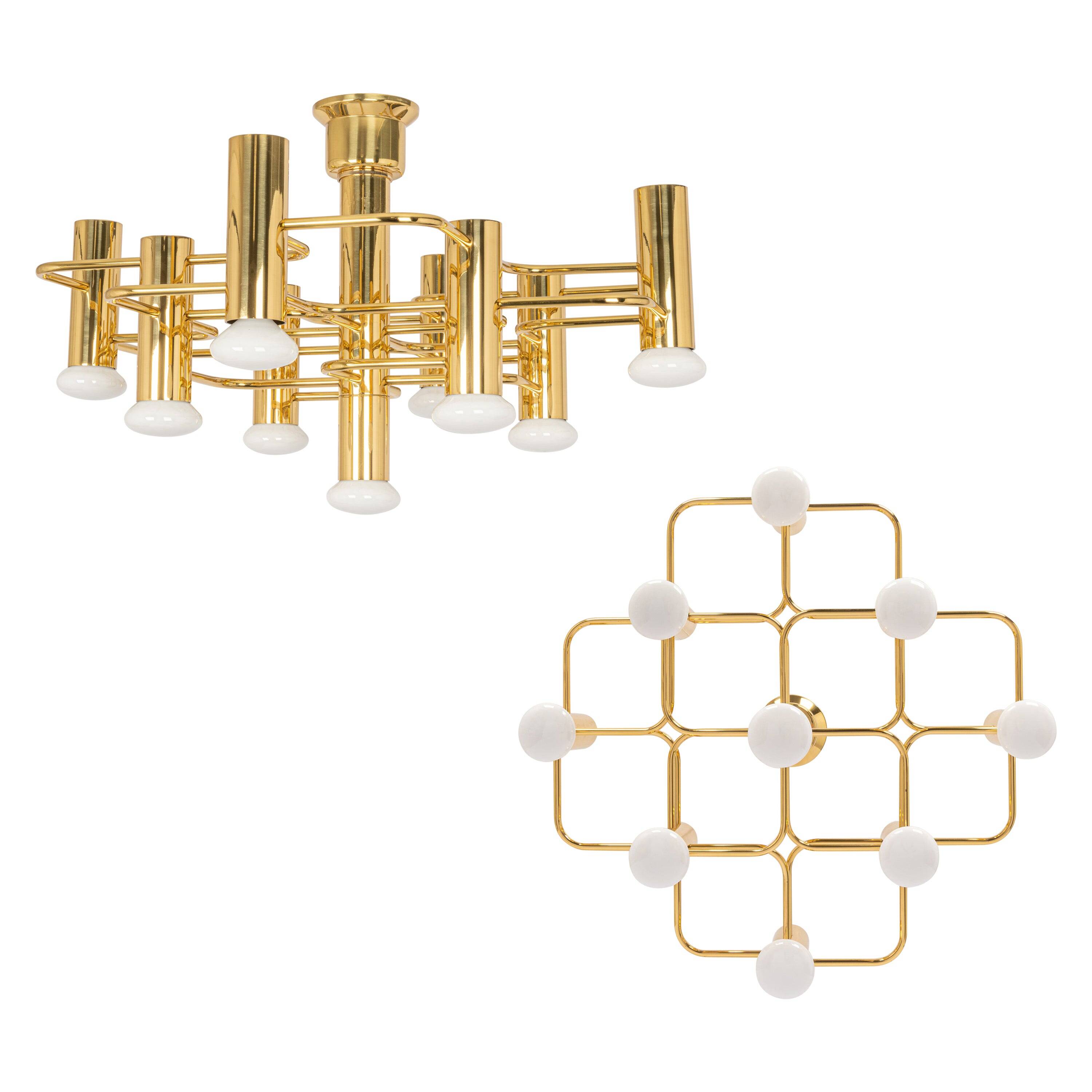 Mid-century chandelier designed by Sciolari, 1970s.