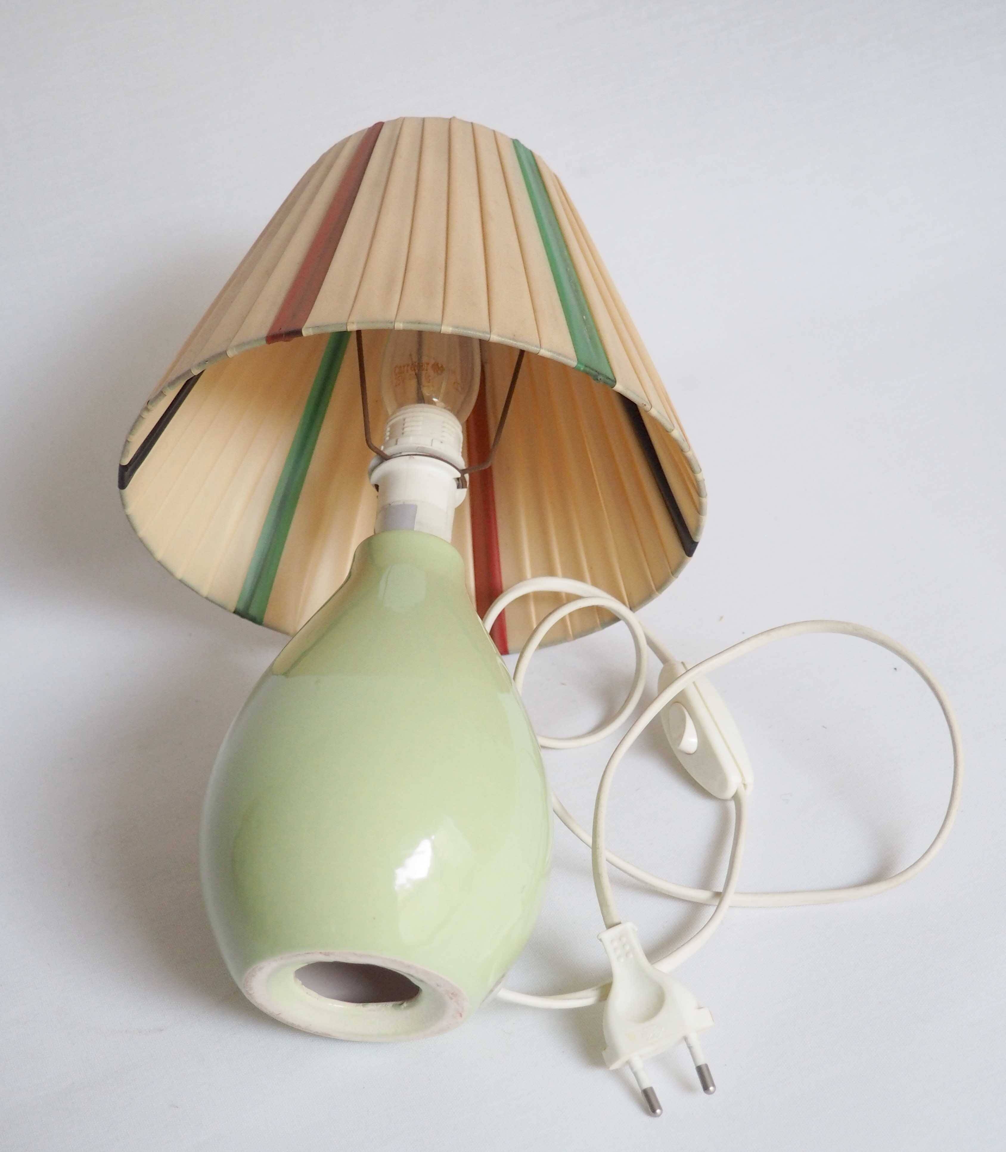 Almond green ceramic lamp