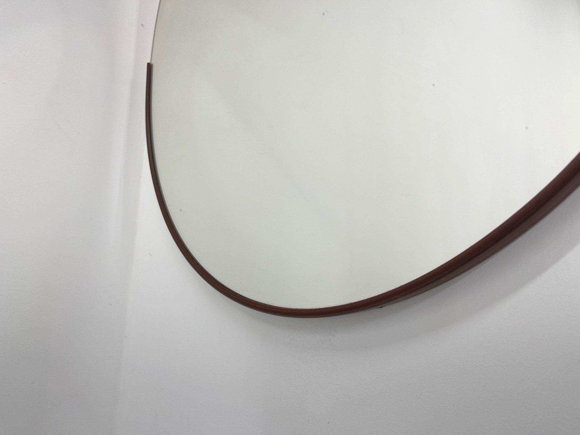 Miroir mural rond du milieu du siècle, Tchécoslovaquie, années 1970