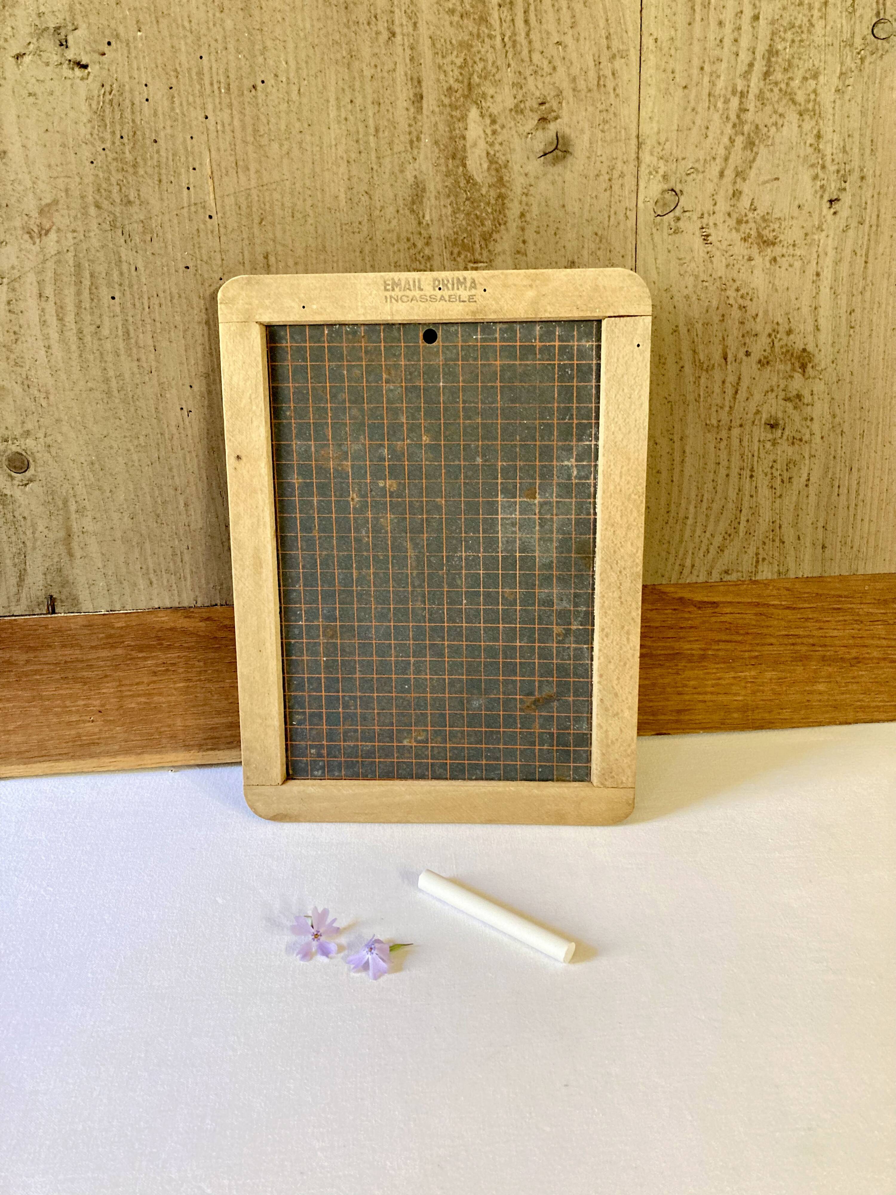 Old school slate + chalks