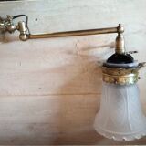 Applies articulated in brass and Tulip glass