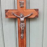 2 ancient crucifixes