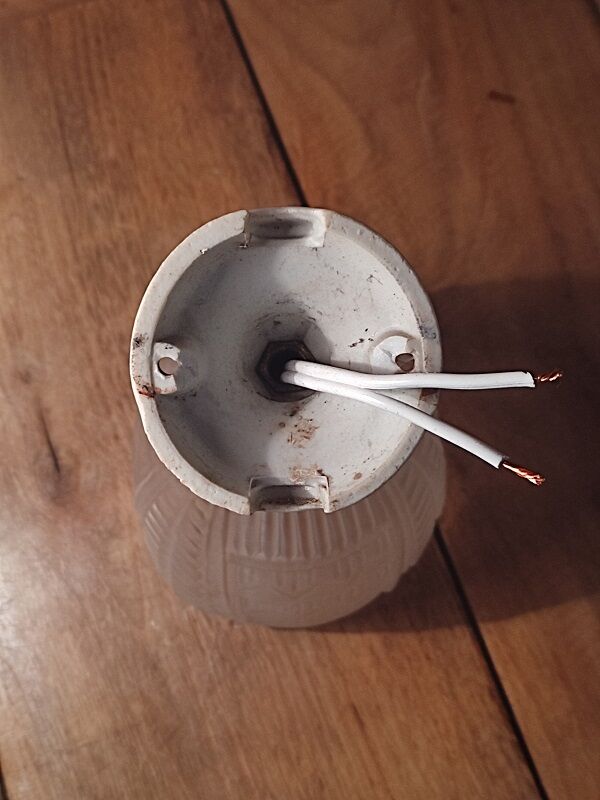 Wall lamp tulip frosted glass edging porcelain support dp 122206