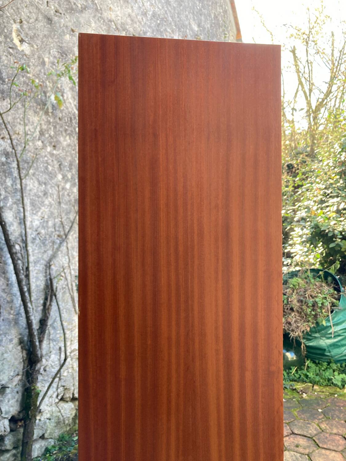 Vintage 1960s display cabinet.