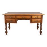 Minister's desk in oak