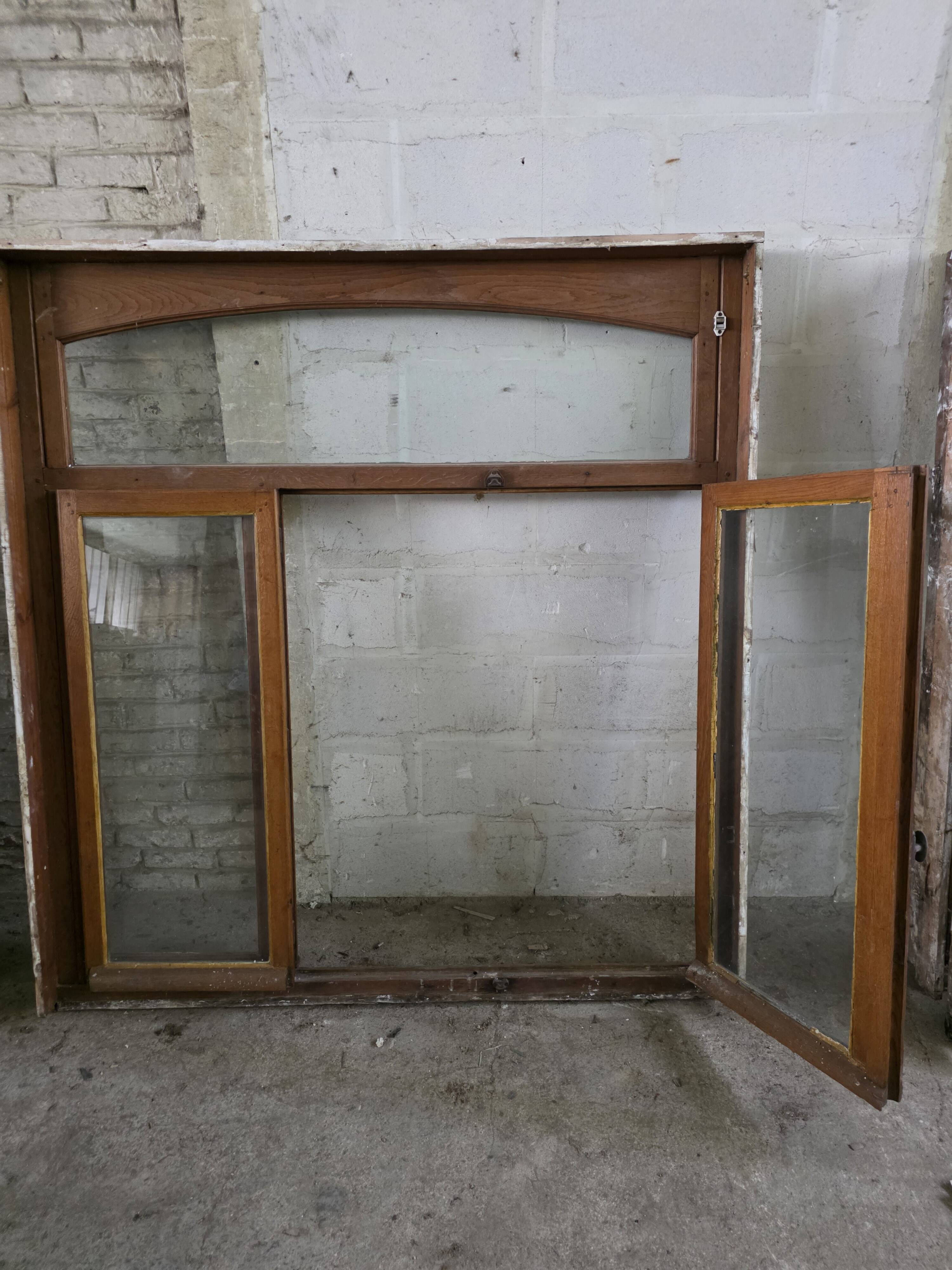 4 old solid oak windows from the early 20th century