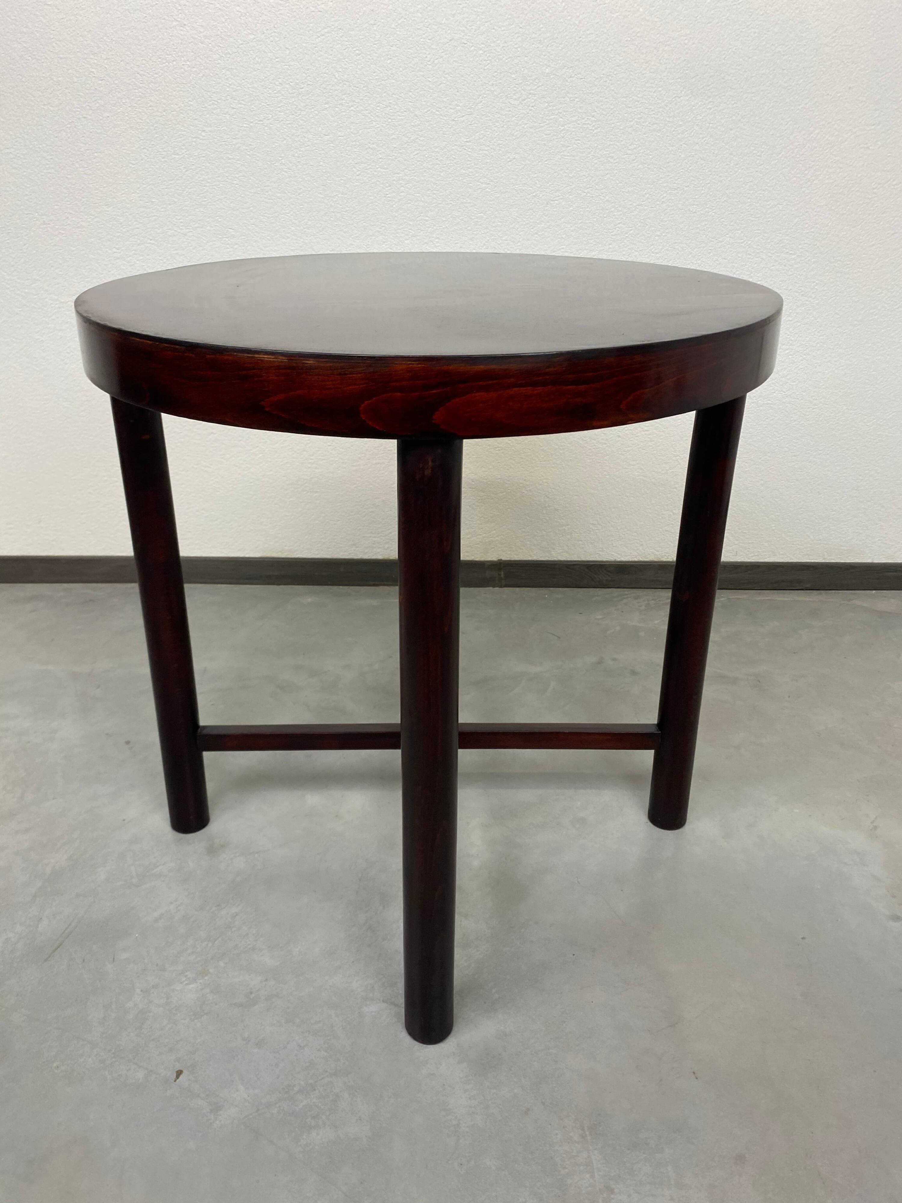 Art Deco coffee table by Thonet Mundus