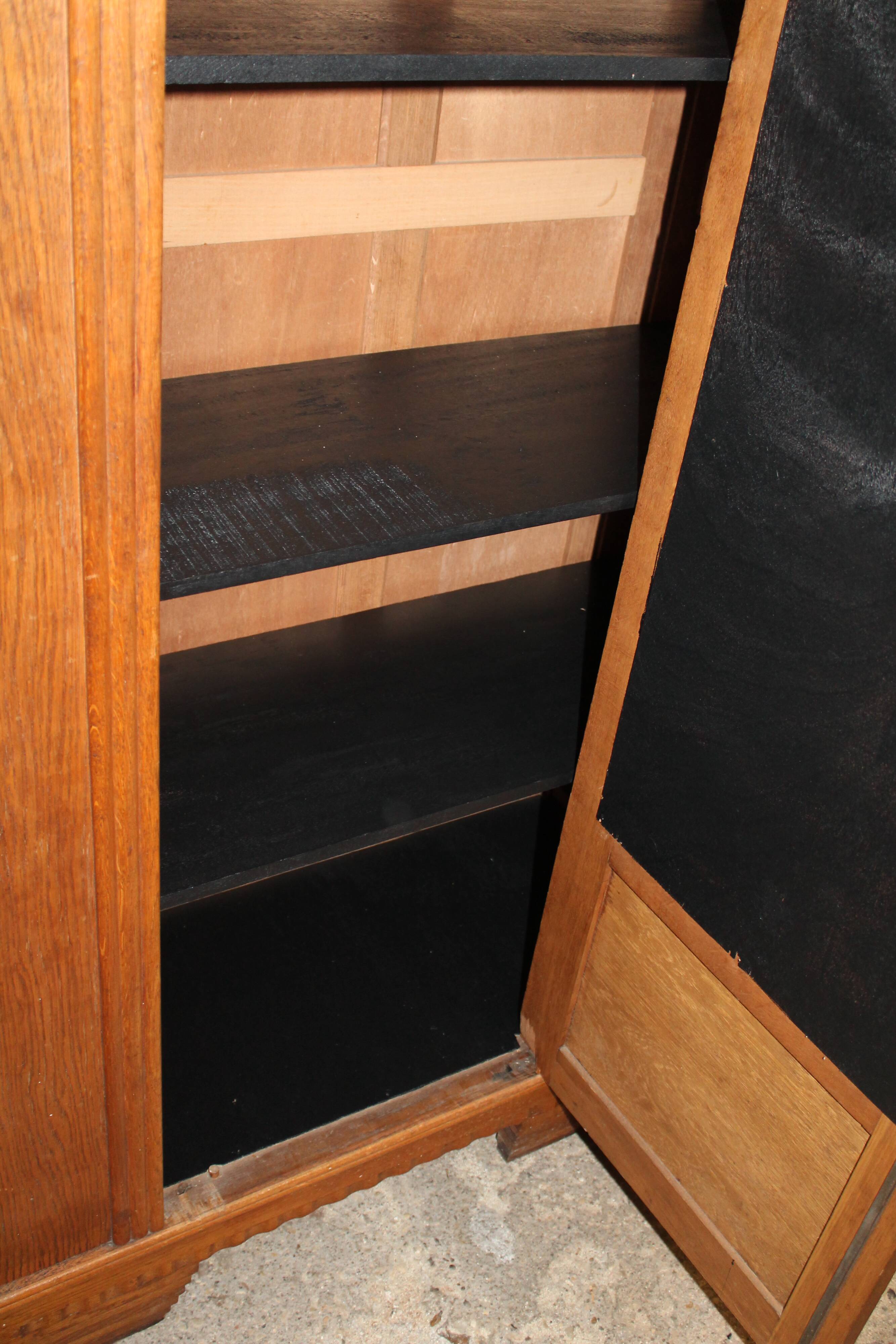 Armoire parisienne à glace