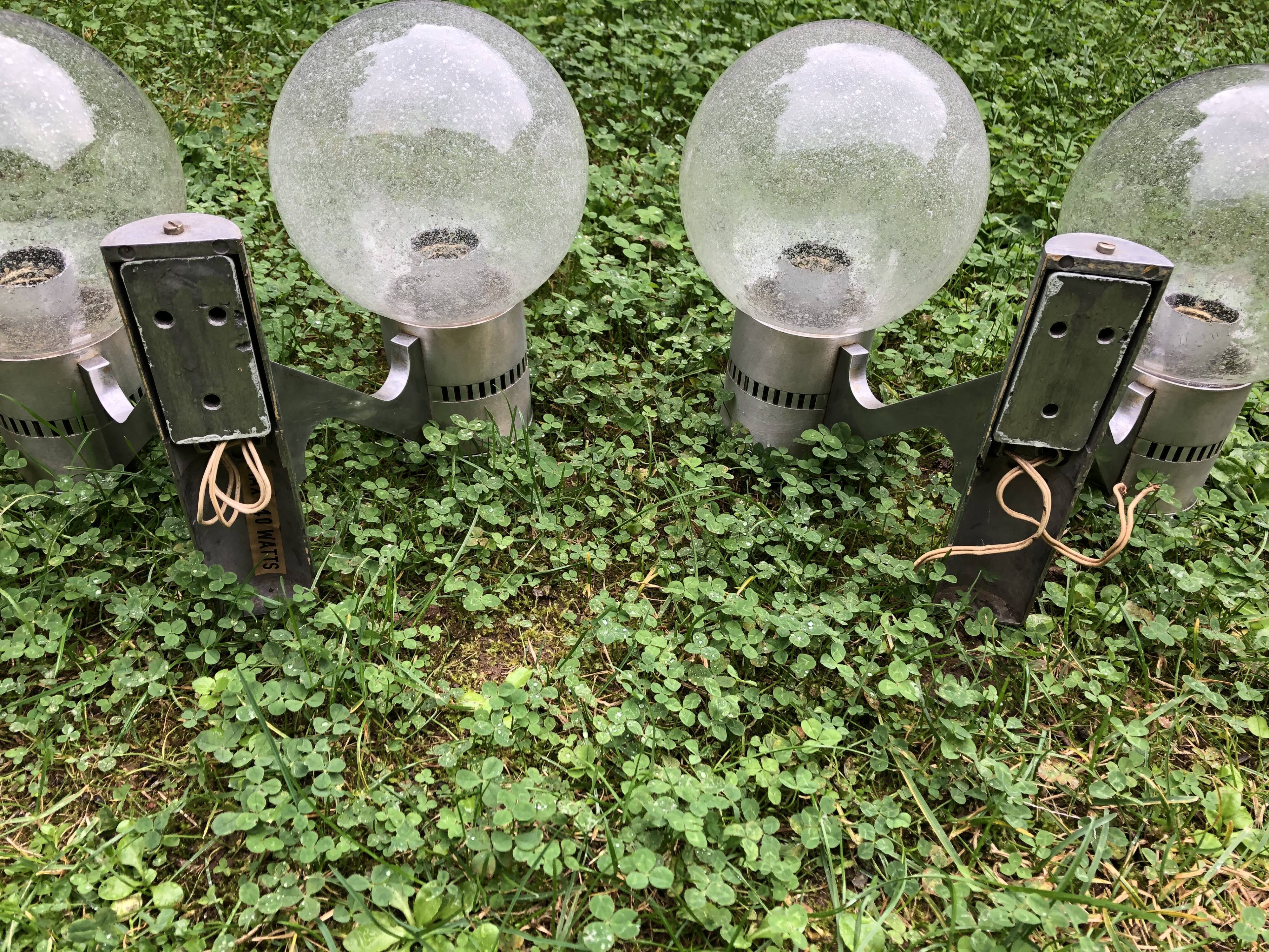 Paire double appliques murales 1970 alu brosse et verre soufflé