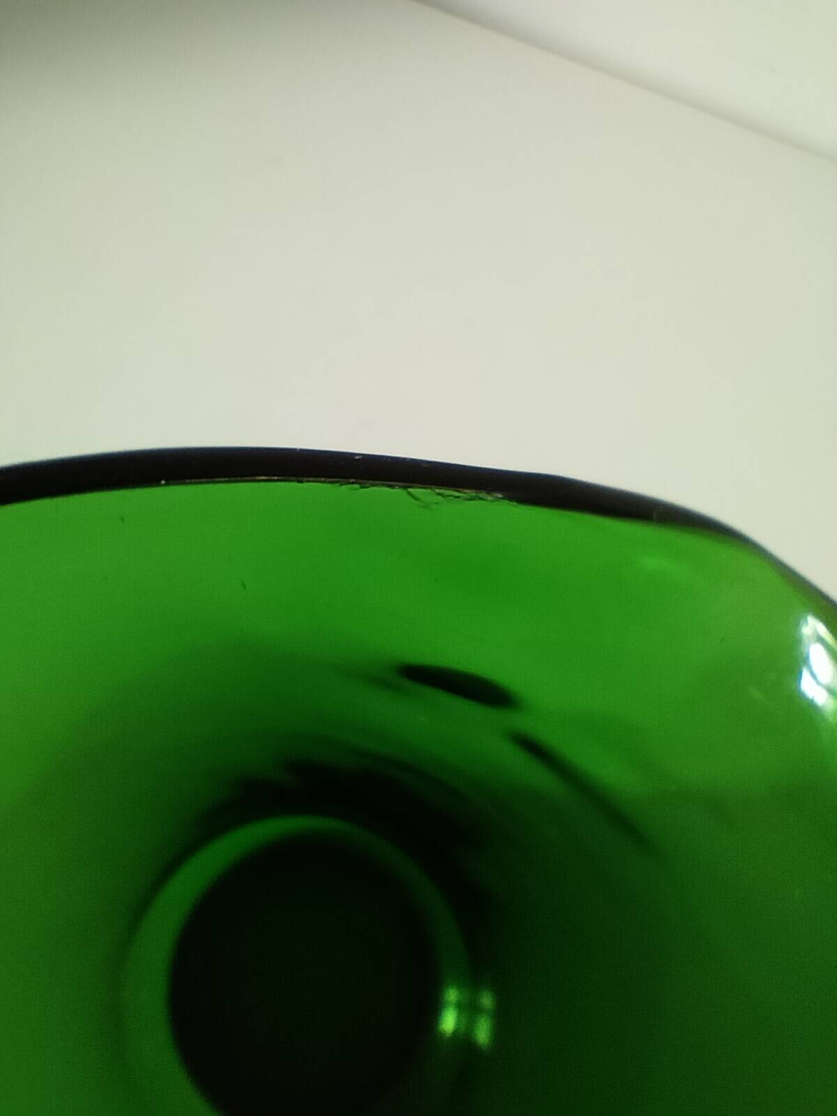 Vintage mint green glass Pichet VERECO, bakelite handle.