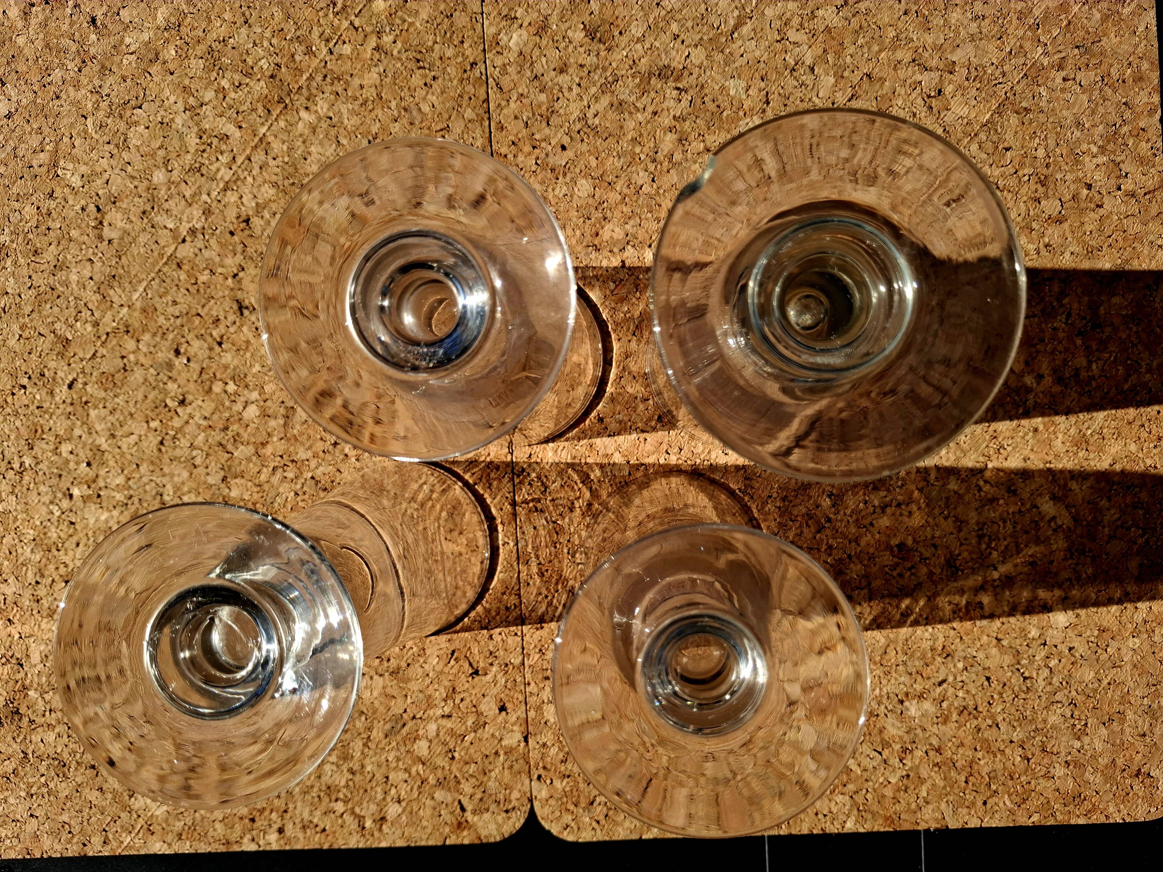 Four absinthe glasses ad 1/250418