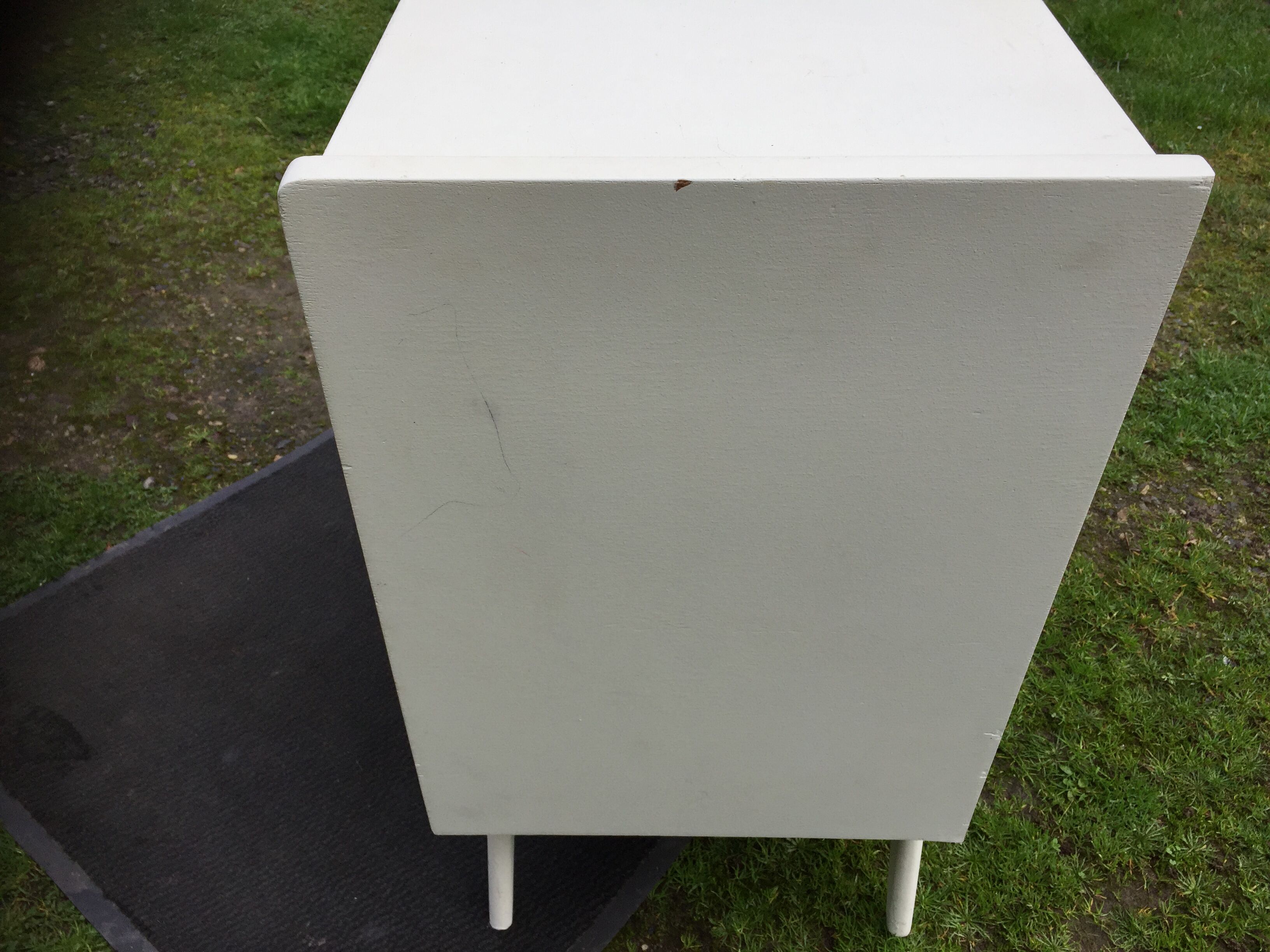 Vintage lacquered chest of drawers grey white