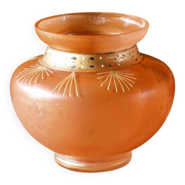 Vase en verre soufflé émaillé, art déco